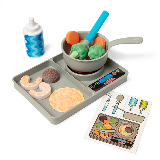 Melissa & Doug® Simmer & Stir Stovetop Play Set with Water WOW! Color Reveal