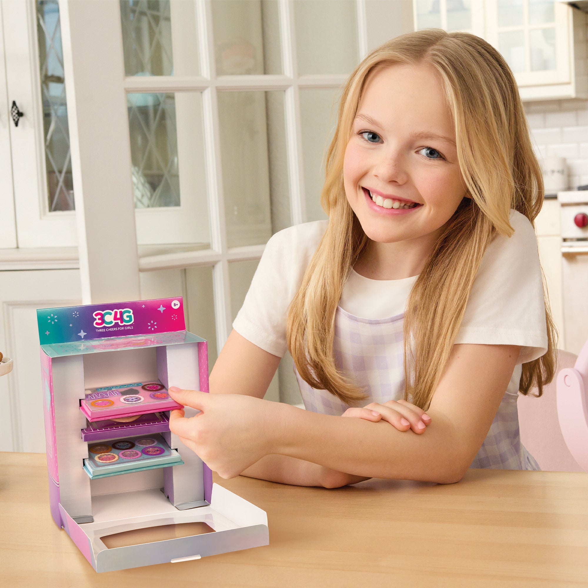 3C4G Bakery Beautiful Vanilla-Scented Cosmetic Set - For Kids 8+